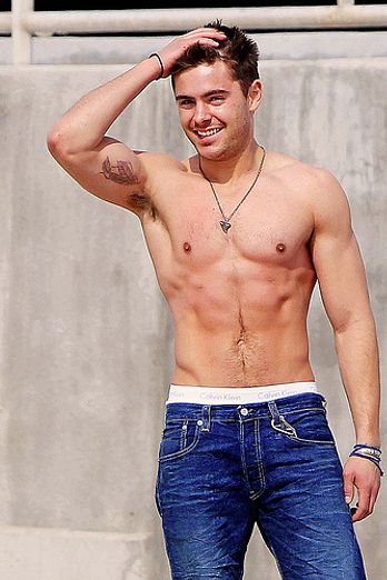 Zac Efron swoon time
