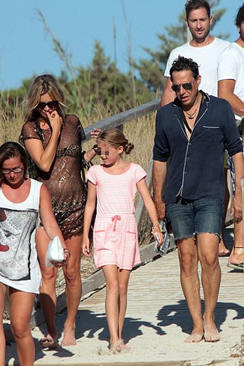Kate Moss' holiday Photos