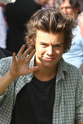 One Direction film new video in London