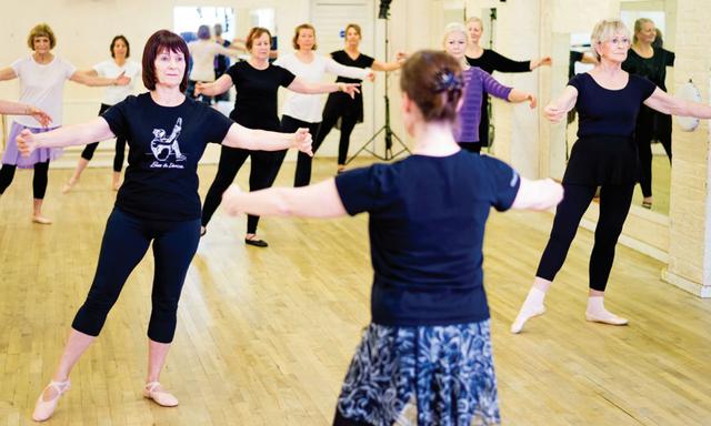 Silver Swans - Over 55’s Ballet Class at Solstice Arts Centre - 12th ...