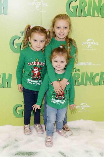 Erin (5) Eaobhinn (3) and  Saoiose McNight (7) pictured at the Irish premiere screening of The Grinch at ODEON Point Village, Dublin. Picture Andres Poveda