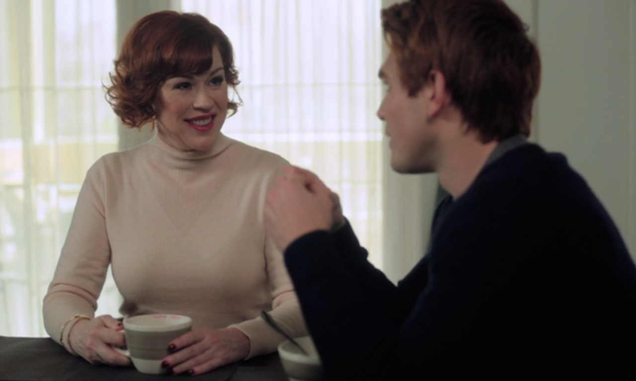 Molly Ringwald will be back on 'Riverdale' pretty soon