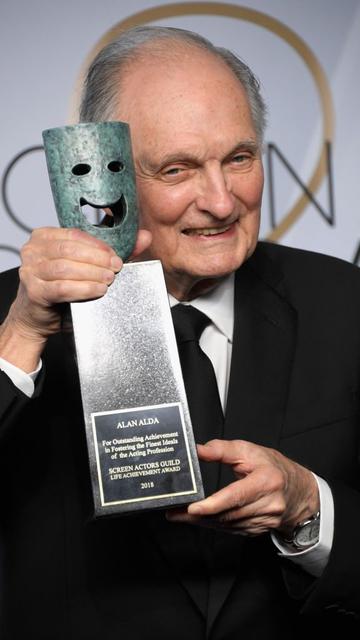LOS ANGELES, CA - JANUARY 27:  Honoree Alan Alda, recipient of the SAG Life Achievement Award, poses in the press room during the 25th Annual Screen Actors Guild Awards at The Shrine Auditorium on January 27, 2019 in Los Angeles, California.  (Photo by Frazer Harrison/Getty Images)