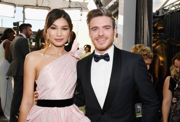 LOS ANGELES, CA - JANUARY 27:  Gemma Chan (L) and Richard Madden attend the 25th Annual Screen Actors Guild Awards at The Shrine Auditorium on January 27, 2019 in Los Angeles, California.  (Photo by Kevork Djansezian/Getty Images)