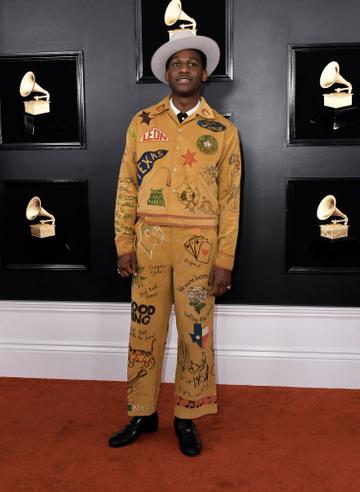 US singer Leon Bridges arrives for the 61st Annual Grammy Awards on February 10, 2019, in Los Angeles. (Photo by VALERIE MACON / AFP)        (Photo credit should read VALERIE MACON/AFP/Getty Images)