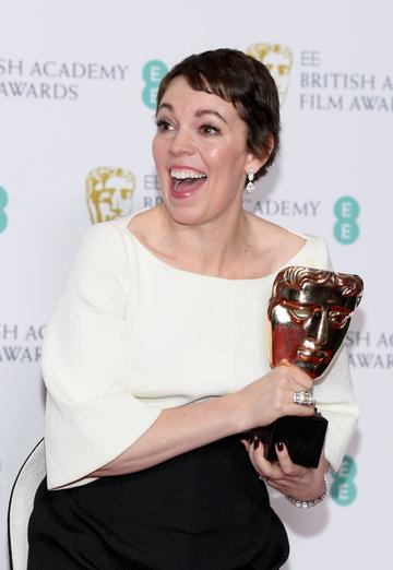 LONDON, ENGLAND - FEBRUARY 10:  Winner of the Leading Actress award for The Favourite, Olivia Colman poses in the press room during the EE British Academy Film Awards at Royal Albert Hall on February 10, 2019 in London, England. (Photo by Pascal Le Segretain/Getty Images)