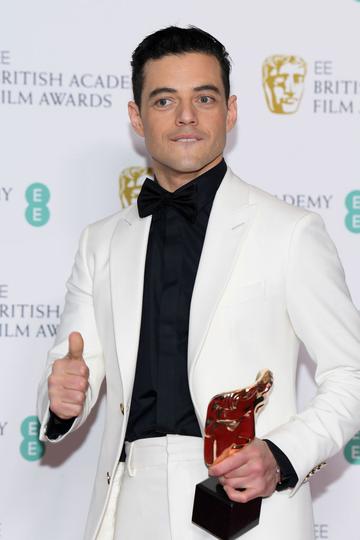 LONDON, ENGLAND - FEBRUARY 10:  Winner of the Leading Actor award for Bohemian Rhapsody, Rami Malek poses in the press room during the EE British Academy Film Awards at Royal Albert Hall on February 10, 2019 in London, England. (Photo by Pascal Le Segretain/Getty Images)