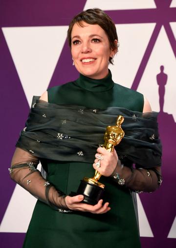HOLLYWOOD, CALIFORNIA - FEBRUARY 24: Olivia Colman, winner of Best Actress for "The Favourite," poses in the press room during the 91st Annual Academy Awards at Hollywood and Highland on February 24, 2019 in Hollywood, California. (Photo by Frazer Harrison/Getty Images)