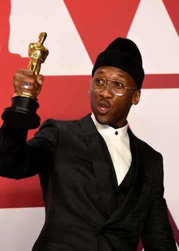 HOLLYWOOD, CALIFORNIA - FEBRUARY 24: Mahershala Ali, winner of Best Supporting Actor for "Green Book," poses in the press room during the 91st Annual Academy Awards at Hollywood and Highland on February 24, 2019 in Hollywood, California. (Photo by Frazer Harrison/Getty Images)