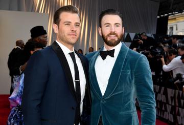 (L-R) Scott Evans and Chris Evans attend the 91st Annual Academy Awards on February 24, 2019 in Hollywood, California. (Photo by Kevork Djansezian/Getty Images)