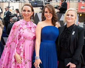 (L-R) Maya Rudolph, Tina Fey, and Amy Poehler at the 91st Academy Awards Red Carpet on February 24, 2019. (Photo by Eric McCandless via Getty Images)