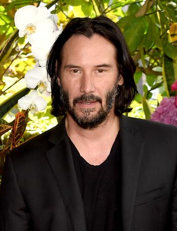 Keanu Reeves attends a photo call for Regatta's "Destination Wedding" at the Four Seasons Hotel Los Angeles at Beverly Hills on August 18, 2018 in Los Angeles, California.  (Photo by Kevin Winter/Getty Images)