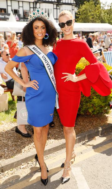 Fionnuala O'Reilly and Brittany Mason at the Dundrum Town Centre Ladies' Day at the Dublin Horse Show in the RDS. Photo: Kieran Harnett