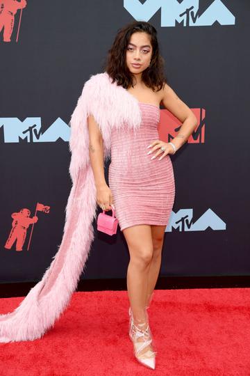 NEWARK, NEW JERSEY - AUGUST 26: Kiana Lede attends the 2019 MTV Video Music Awards at Prudential Center on August 26, 2019 in Newark, New Jersey. (Photo by Dimitrios Kambouris/Getty Images)