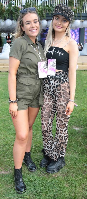 Niamh Henshaw and Amy Nolan at Three’s Charge &amp; Chill at Electric Picnic at Stradbally, Co. Laois. 

Picture: Brian McEvoy
No Repro fee for one use