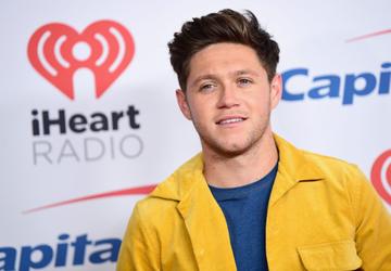 INGLEWOOD, CA - DECEMBER 01:  (EDITORIAL USE ONLY. NO COMMERCIAL USE)  Niall Horan poses in the press room during 102.7 KIIS FM's Jingle Ball 2017 presented by Capital One at The Forum on December 1, 2017 in Inglewood, California.  (Photo by Emma McIntyre/Getty Images for iHeartMedia)