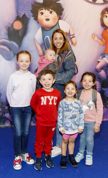 Kellie Kearney and Cassie (5mths), Kayla (9) Frankie (5), Kensie (3) and Kadie (4) pictured at a special preview screening of DreamWorks Animation ABOMINABLE at Odeon Point Square, Dublin.  Picture Andres Poveda