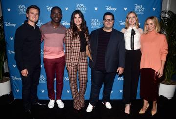 ANAHEIM, CALIFORNIA - AUGUST 24: (L-R) Jonathan Groff, Sterling K. Brown, Idina Menzel, Josh Gad, Evan Rachel Wood, and Kristen Bell of 'Frozen 2' took part today in the Walt Disney Studios presentation at Disney’s D23 EXPO 2019 in Anaheim, Calif.  'Frozen 2' will be released in U.S. theaters on November 22, 2019. (Photo by Alberto E. Rodriguez/Getty Images for Disney)