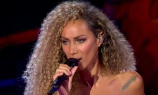 This Leona Lewis performance of 'Bridge Over Troubled Water' did NOT go down well This Leona Lewis performance of 'Bridge Over Troubled Water' did NOT go down well