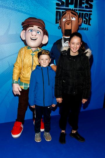 Jake Burns (8) and Holly Burns (11) pictured at the special preview screening of SPIES IN DISGUISE in Cineworld. 
Picture: Andres Poveda

