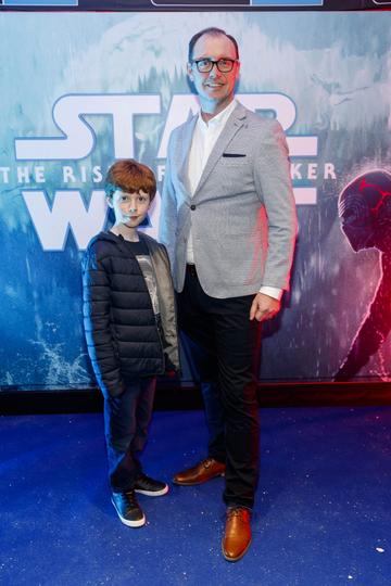 Brian Redmond and son Alex (10) pictured at the Irish premiere screening of Star Wars: The Rise of Skywalker at Cineworld, Dublin.
Picture: Andres Poveda

