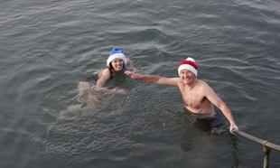 Forty Foot Christmas swim 2019