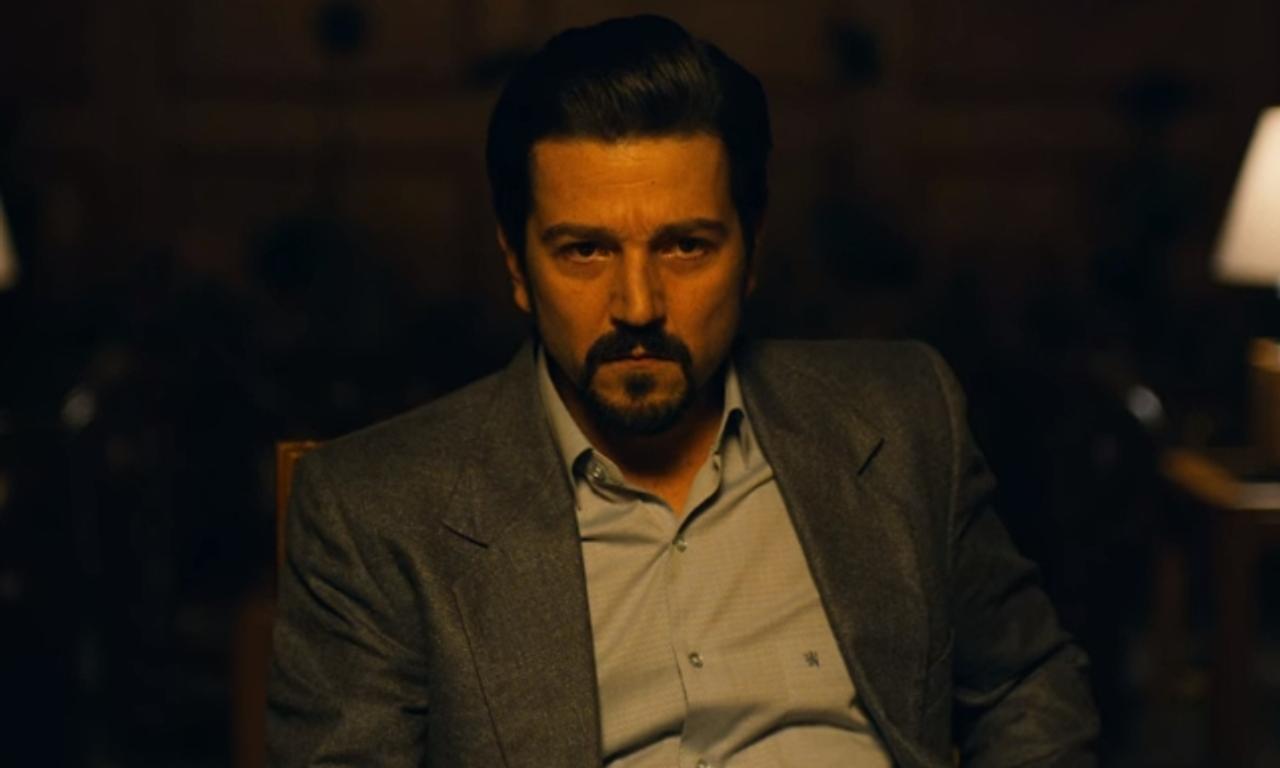 Narcos: Mexico' Season 2 Episode 8 Review: Walt's plan goes for a toss,  Félix is the boss and [spoiler] dies