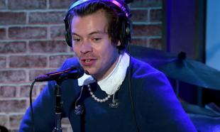 Harry Styles talks about being robbed at knifepoint in London last month Harry Styles talks about being robbed at knifepoint in London last month