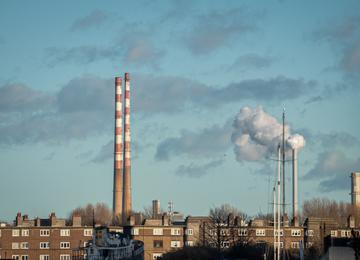 At least the two chimneys at the Ringsend power station look like they get to stay close to each other. Can’t wait till we’re all like that again. By Eoin R