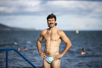 Rugby player Harry McNulty is pictured at Seapoint Dublin helping men’s health charity Movember announces LOCKDOWN – SHAVE DOWN – GET DOWN, an initiative to encourage healthy conversations surrounding mental health. 
 
Picture Andres Poveda