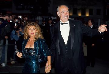 Sean Connery and his wife Micheline Roquebrune attend a premiere in London, 1990 circa. (Photo by Georges De Keerle/Getty Images)