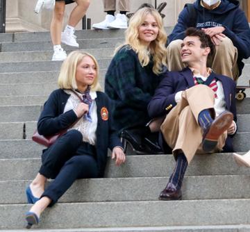Tavi Gevinson, Evan Mock and Emily Alyn Lindseen are seen at the film set of the 'Gossip Girl' TV Series on November 10, 2020 in New York City.  (Photo by Jose Perez/Bauer-Griffin/GC Images)