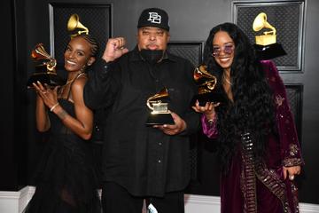 (L-R) Tiara Thomas, Jeff Robinson, and H.E.R., winners of Song of the Year for "I Can't Breathe", poses in the media room during the 63rd Annual GRAMMY Awards at Los Angeles Convention Center on March 14, 2021 in Los Angeles, California. (Photo by Kevin Mazur/Getty Images for The Recording Academy )
