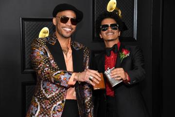 (L-R) Anderson .Paak and Bruno Mars attend the 63rd Annual GRAMMY Awards at Los Angeles Convention Center on March 14, 2021 in Los Angeles, California. (Photo by Kevin Mazur/Getty Images for The Recording Academy )