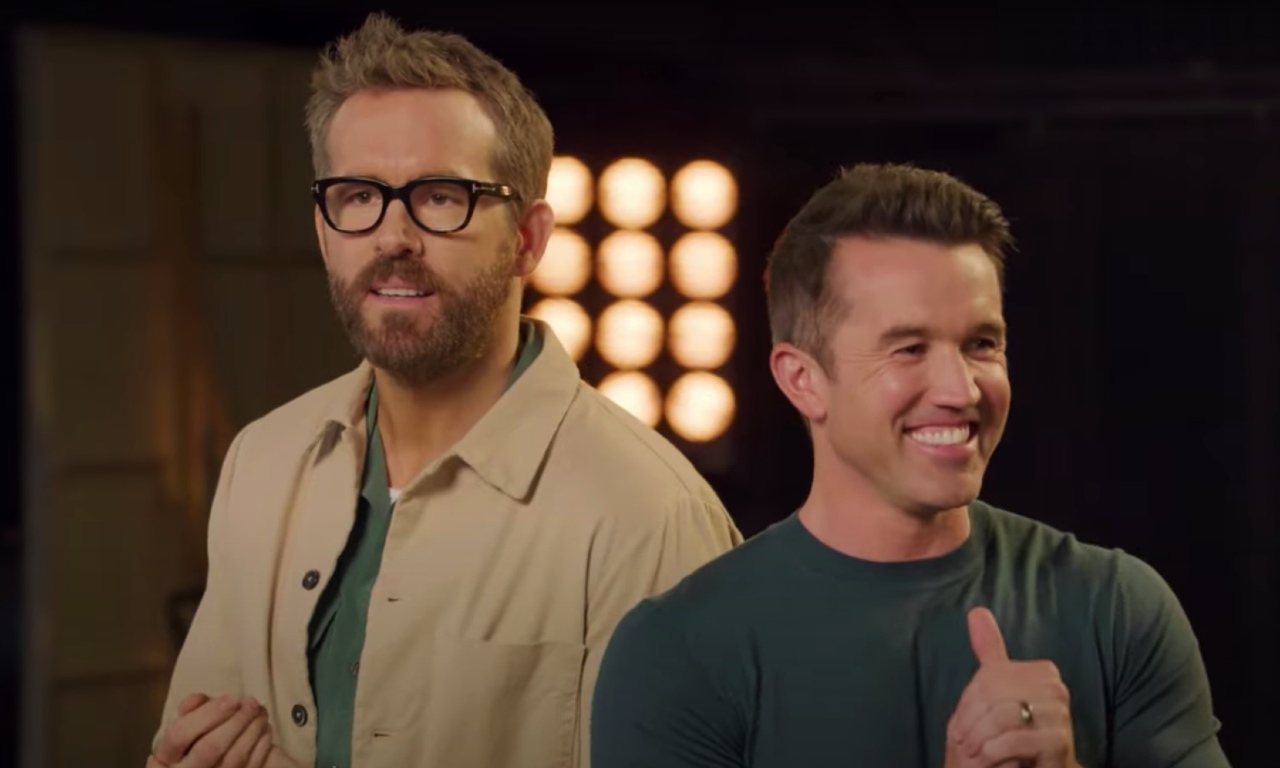 Ryan Reynolds, Rob McElhenney Torn Apart By Welsh Translater During ...