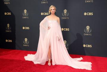 LOS ANGELES, CALIFORNIA - SEPTEMBER 19: Beth Behrs attends the 73rd Primetime Emmy Awards at L.A. LIVE on September 19, 2021 in Los Angeles, California. (Photo by Rich Fury/Getty Images)