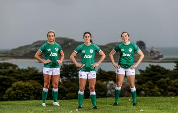 Canterbury Reveal New Ireland Rugby Jerseys For 2021/22 Season, Dublin 27/10/2021
Pictured at the launch of the new jerseys which are on sale now from Elverys.ie, in store and on Canterbury.com is Amee-Leigh Murphy Crowe (centre), Eve Higgins (Right) and Stacey Flood (Left) 
©INPHO/Dan Sheridan