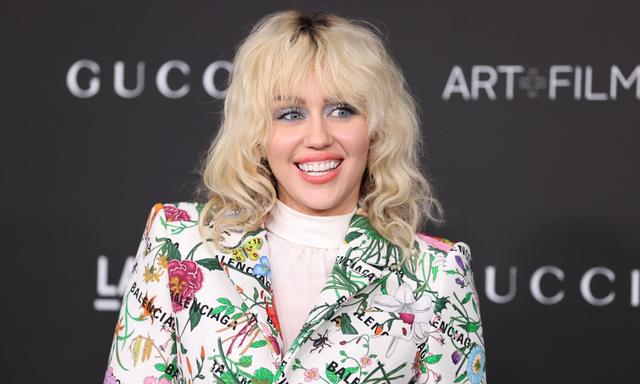 Miley Cyrus shares terrifying video of her plane getting struck by ...