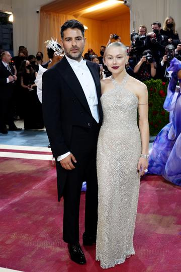 NEW YORK, NEW YORK - MAY 02: (L-R) Jonathan Simkhai and Phoebe Bridgers attend The 2022 Met Gala Celebrating "In America: An Anthology of Fashion" at The Metropolitan Museum of Art on May 02, 2022 in New York City. (Photo by Jeff Kravitz/FilmMagic)