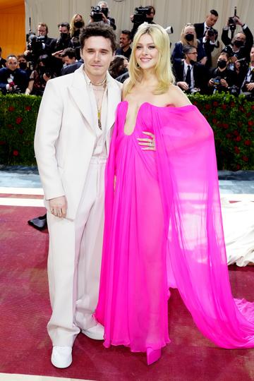 NEW YORK, NEW YORK - MAY 02: (L-R) Brooklyn Beckham and Nicola Peltz attend The 2022 Met Gala Celebrating "In America: An Anthology of Fashion" at The Metropolitan Museum of Art on May 02, 2022 in New York City. (Photo by Jeff Kravitz/FilmMagic)