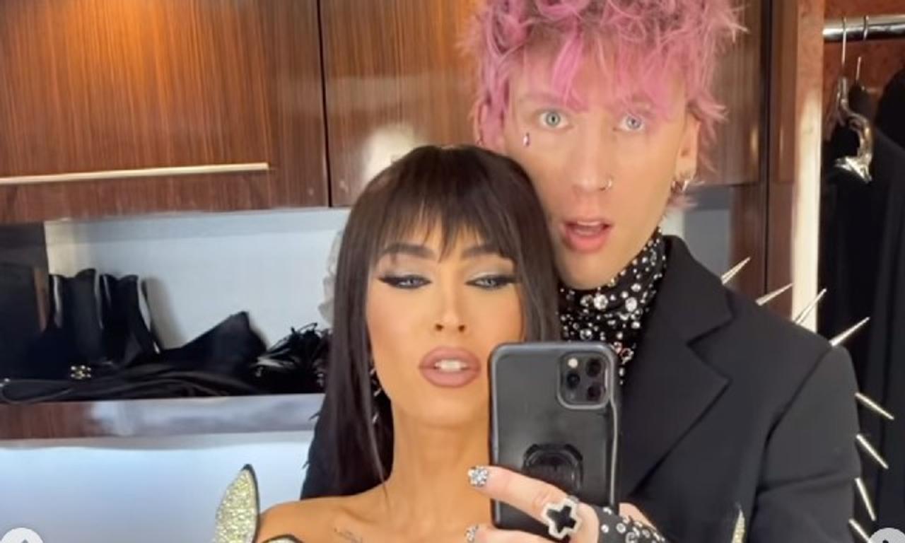 Machine Gun Kelly dedicates emotional Billboard Awards performance to