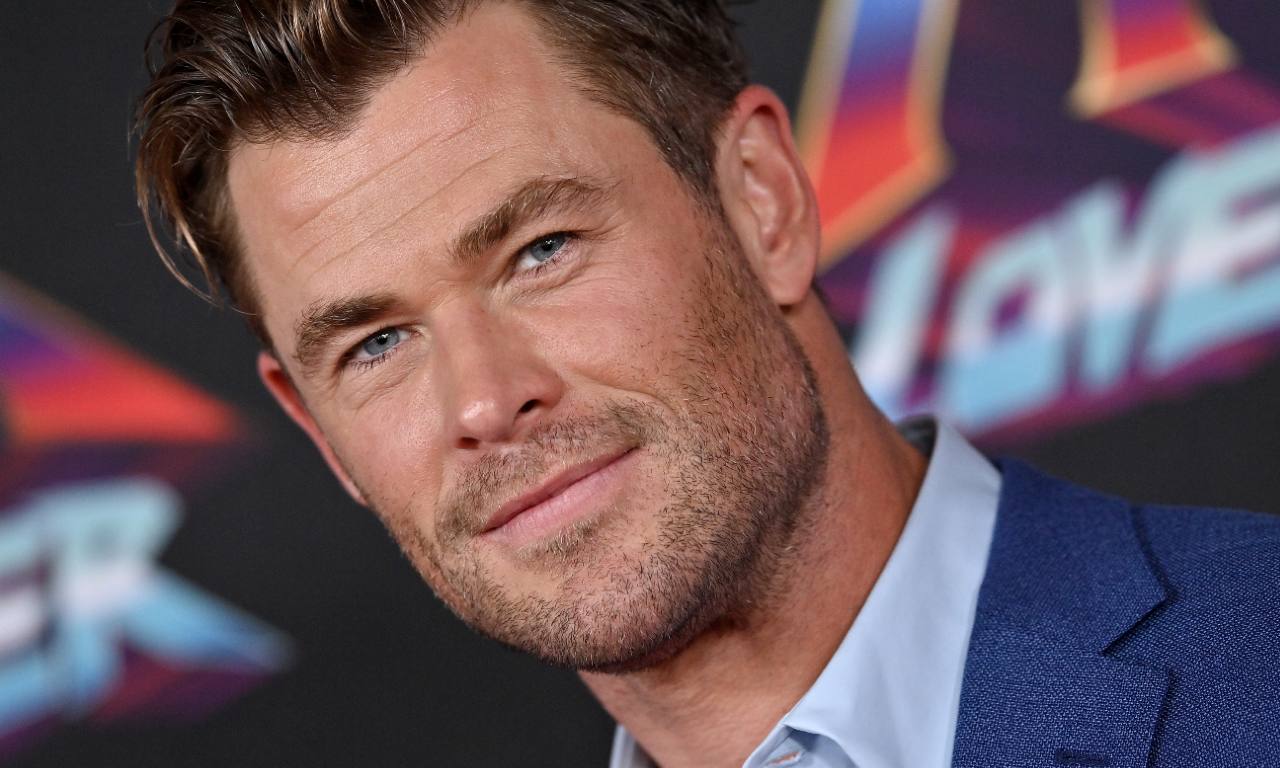 Chris hemsworth best sale 30 day challenge