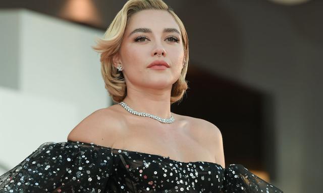 He apologised about the size': Florence Pugh reveals how director  Christopher Nolan made her feel in USD 788 million Oppenheimer
