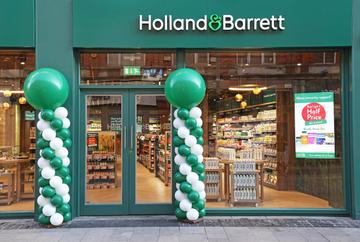 Holland and Barrett store opening, Henry Street, Dublin. Picture credit; Julien Behal Photography