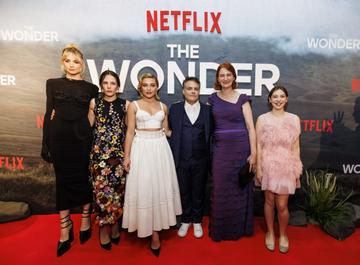 Niamh Algar, Elaine Cassidy, Florence Pugh, Sebastián Lelio, Emma Donoghue and Kila Lord Cassidy on the red carpet at the Irish premiere screening of THE WONDER at the Light House Cinema in Smithfield, Dublin.
Pic: Michael Chester
info@chester.ie