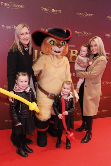 Doreen O'Discoll, Grace (5) and Ellie Brennan (3),  Isla pictured at a special preview screening of PUSS IN BOOTS: THE LAST WISH at Movies @ The Square. PUSS IN BOOTS: THE LAST WISH is in cinemas nationwide from February 3rd. Picture Andres Poveda 