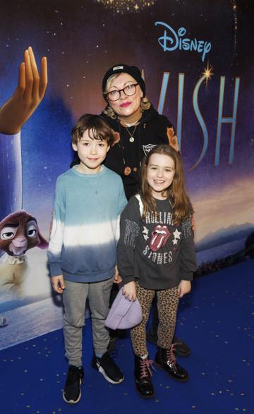 Cath Murray Issac (7)  and Sofia Carton (8) pictured at the Family Premiere Screening of Disney’s Wish. In cinemas only from November 24 Picture Andres Poveda