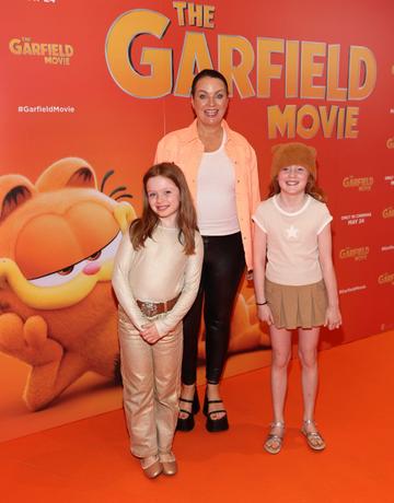 Triona McCarthy with Minnie McCarthy and Biba Hill at the multimedia screening of The Garfield Movie in Movies @The Square,Tallaght,Dublin.
Picture Brian McEvoy
